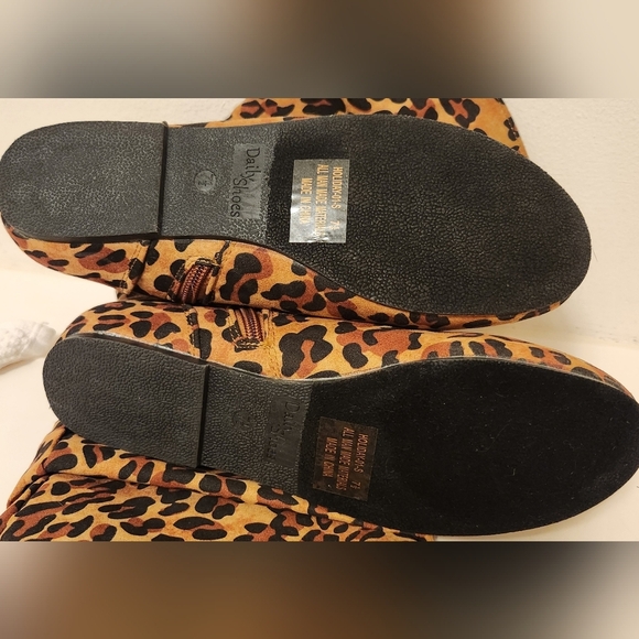 DAILY Leopard Print Boots - Picture 4 of 10